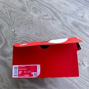 Nike Wmns Air Max 97 ‘ Triple White ‘ 
Size-8.5W